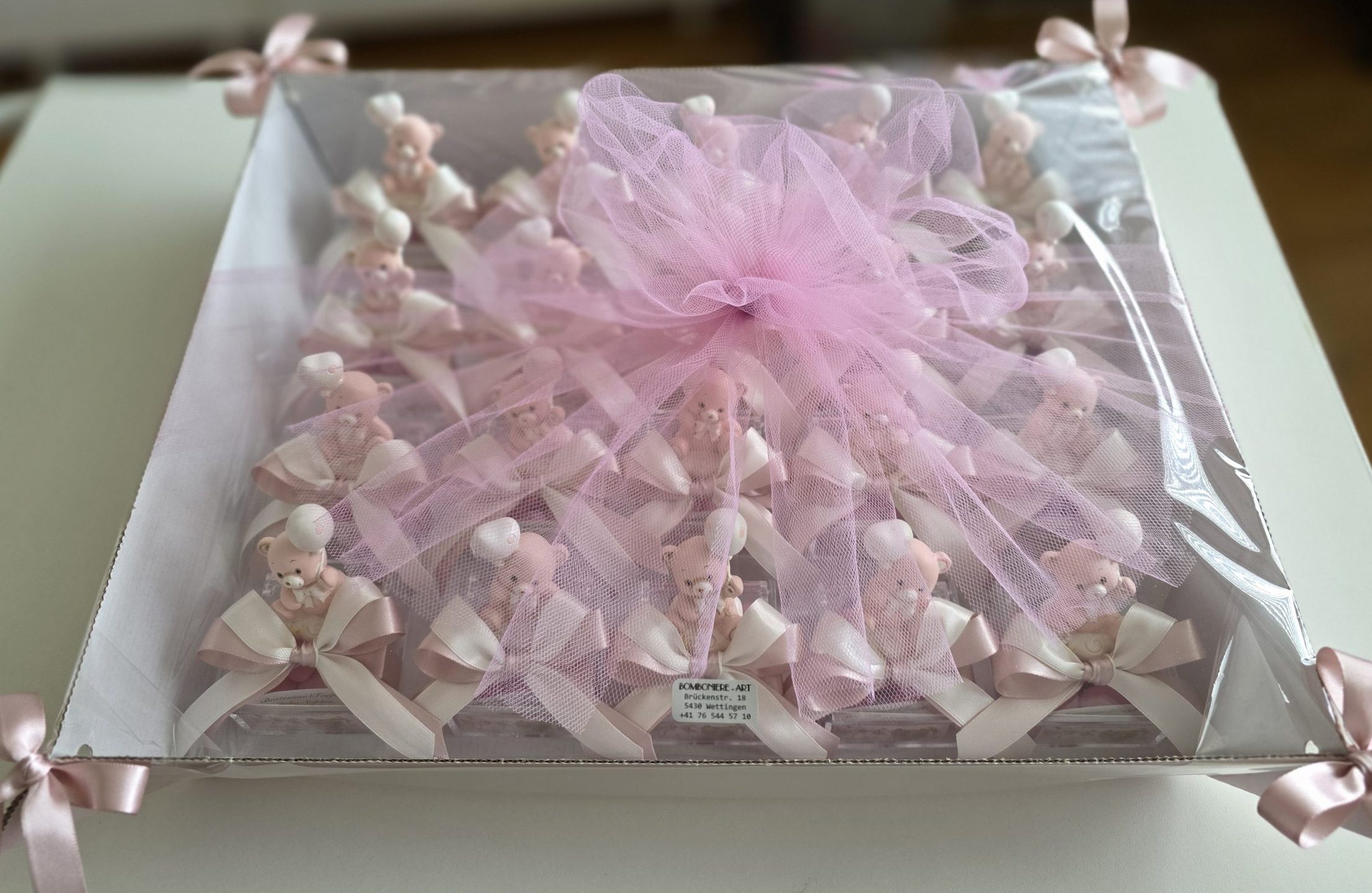 Orsetto in resina su scatola Plexi – Bild 2