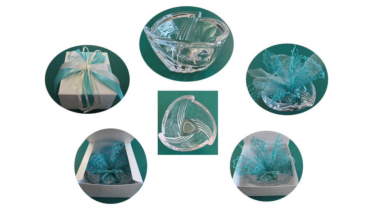 Coppetta in vetro triangolare – Bild 2